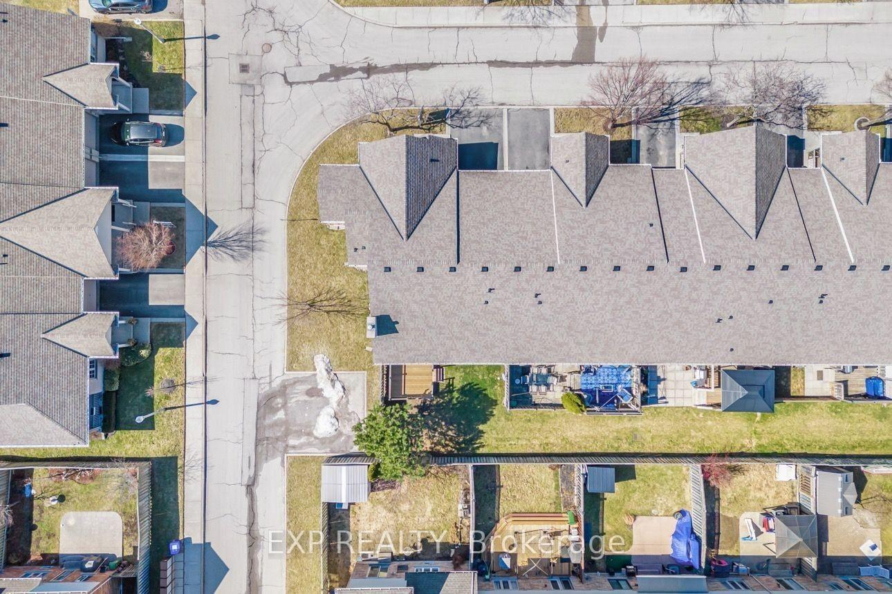 Photo 18 of Unit 74, 34 Southbrook Drive, Hamilton, Binbrook — HOMEH