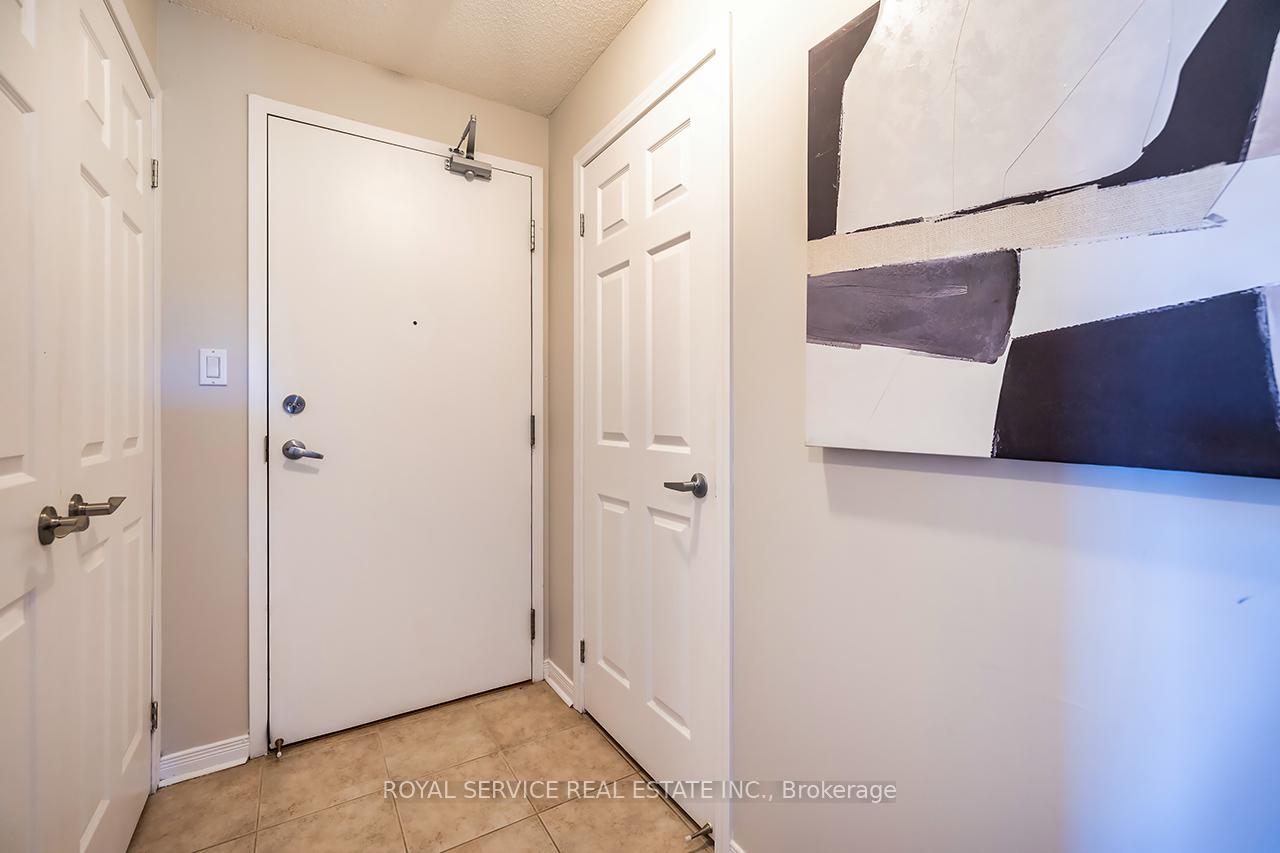 Photo 4 of Unit 312, 75 Shipway Avenue, Clarington, Newcastle — HOMEH
