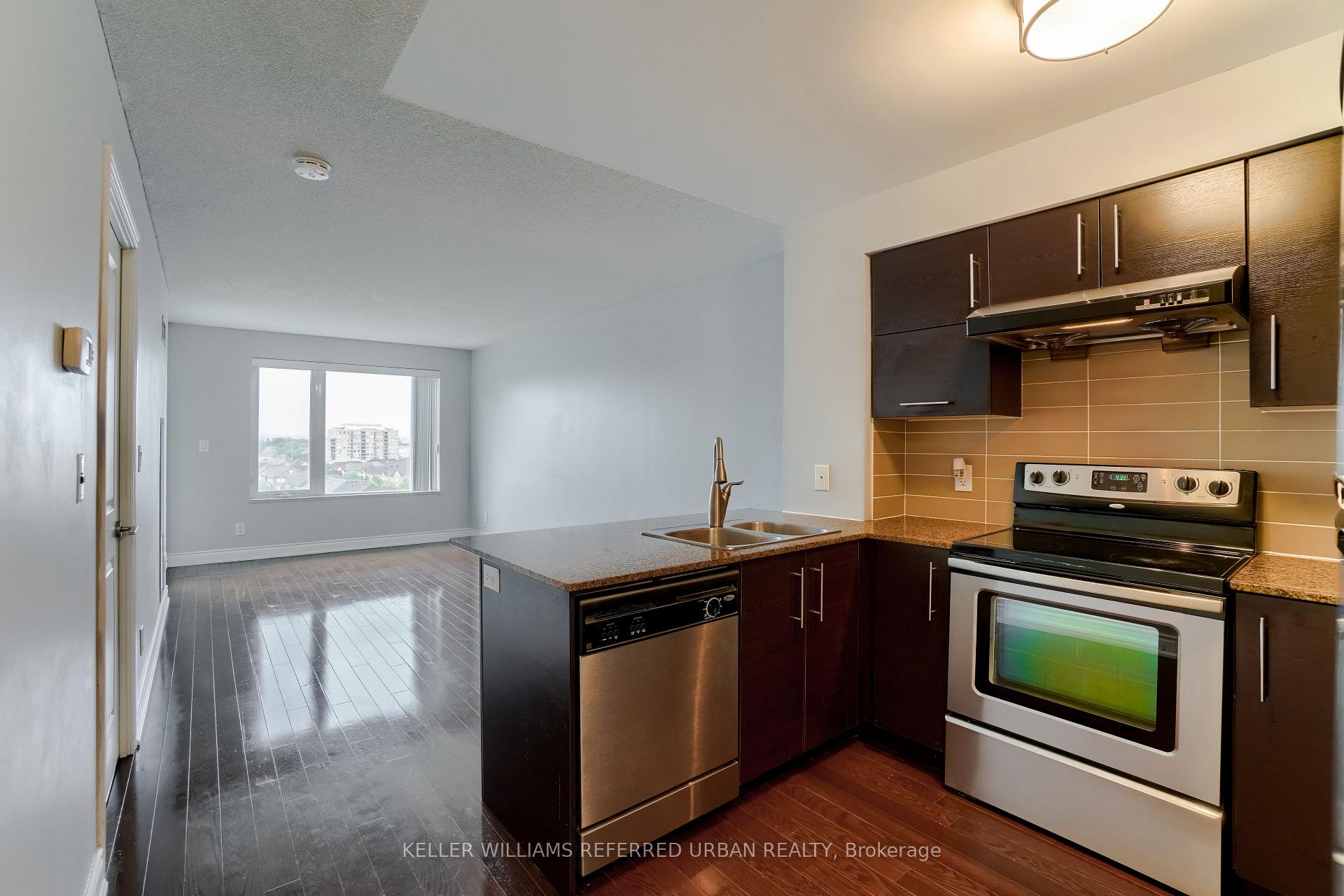 Photo 7 of Unit 1002, 273 South Park Road, Markham, Commerce Valley — HOMEH