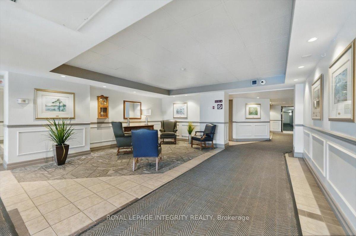 Photo 4 of Unit 219, 1599 Lassiter Terrace, Ottawa, Beaconwood — HOMEH