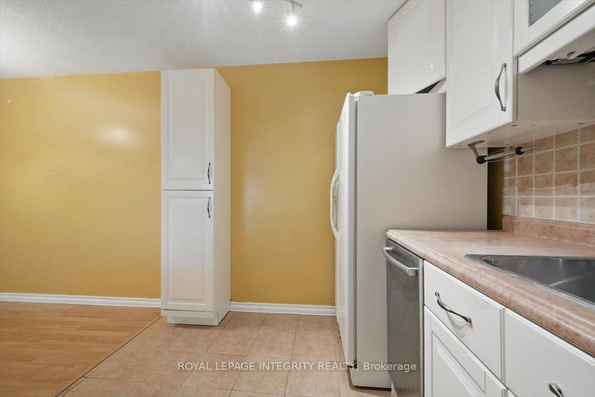 Photo 14 of Unit 219, 1599 Lassiter Terrace, Ottawa, Beaconwood — HOMEH