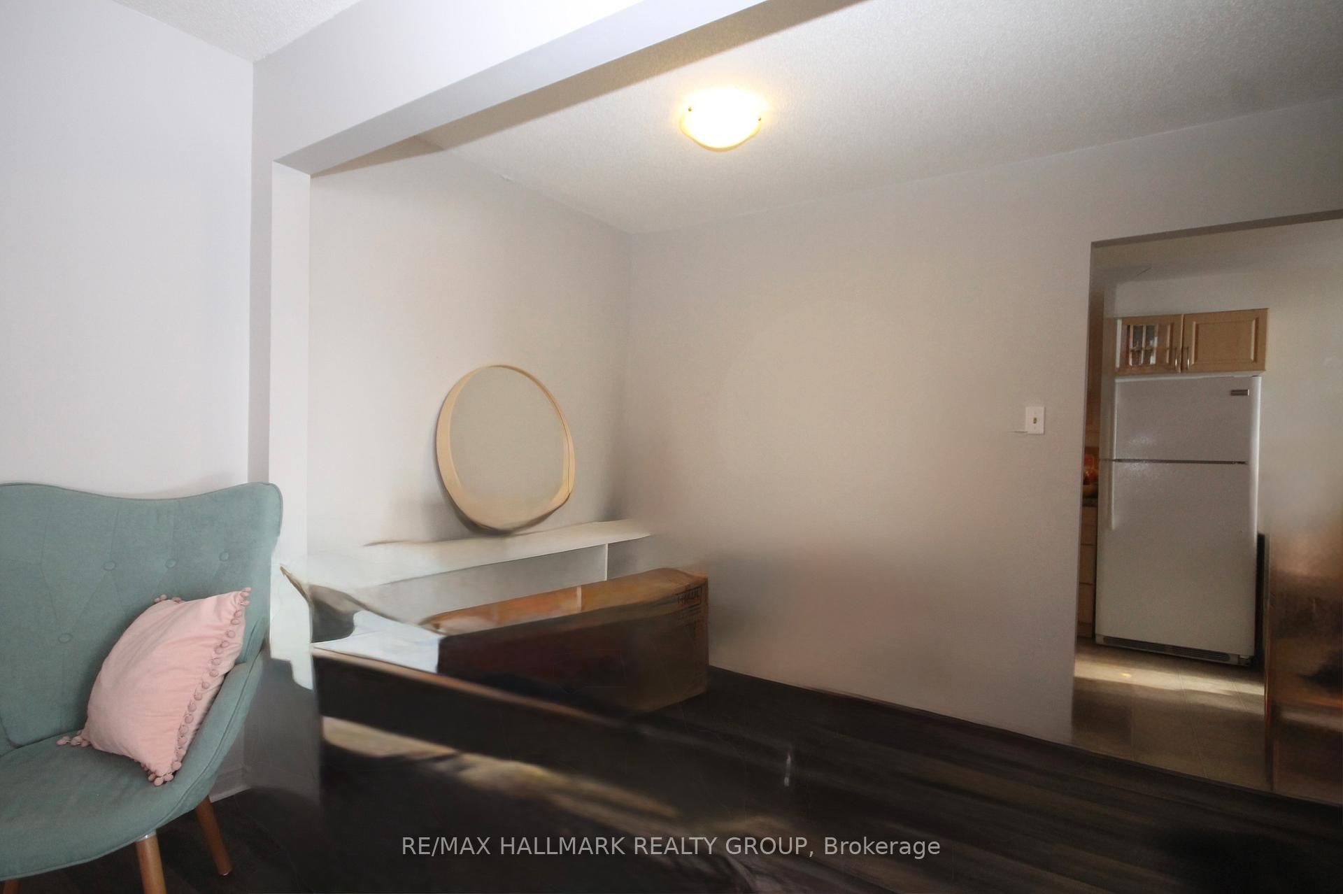 Photo 6 of 107 Salter Crescent, Ottawa, Kanata - Beaverbrook — HOMEH