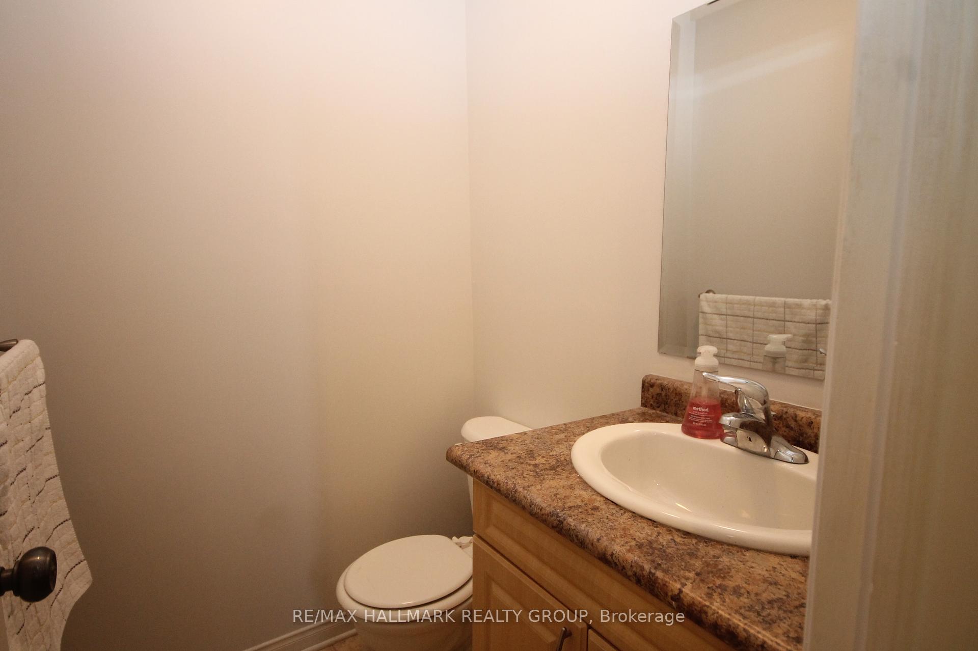 Photo 14 of 107 Salter Crescent, Ottawa, Kanata - Beaverbrook — HOMEH