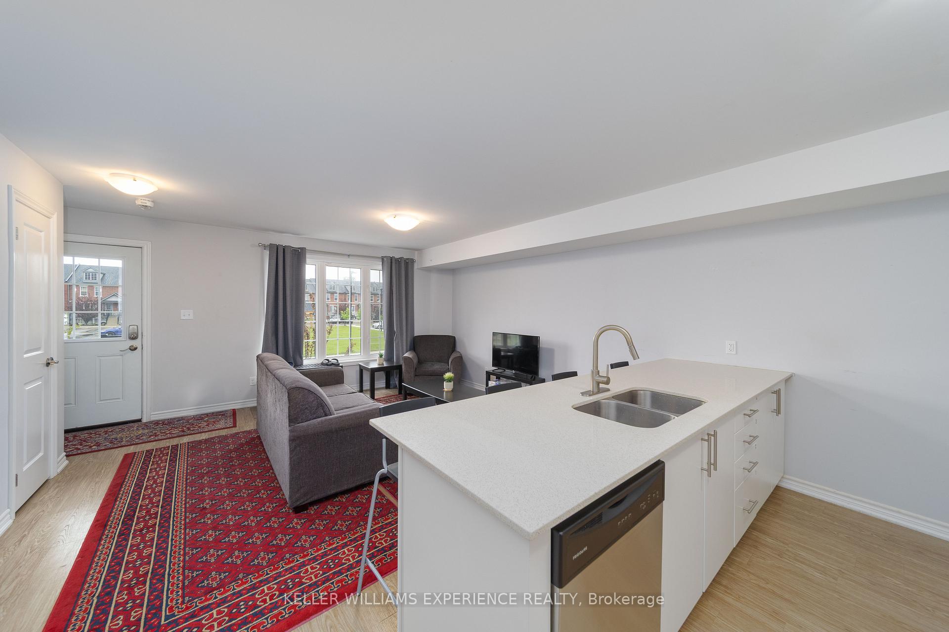 Photo 6 of Unit 2, 242 Penetanguishene Road, Barrie, Grove East — HOMEH