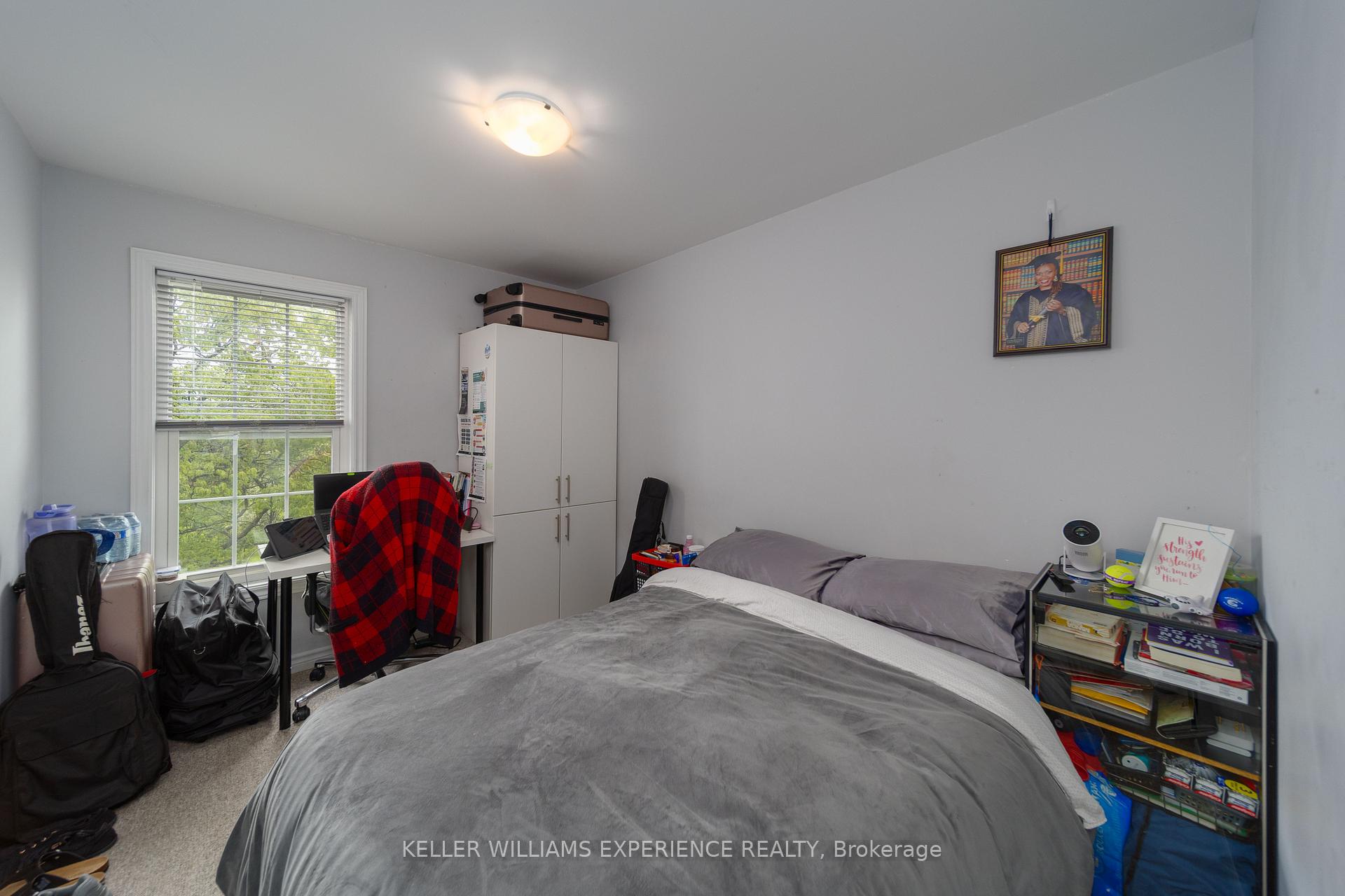 Photo 9 of Unit 2, 242 Penetanguishene Road, Barrie, Grove East — HOMEH