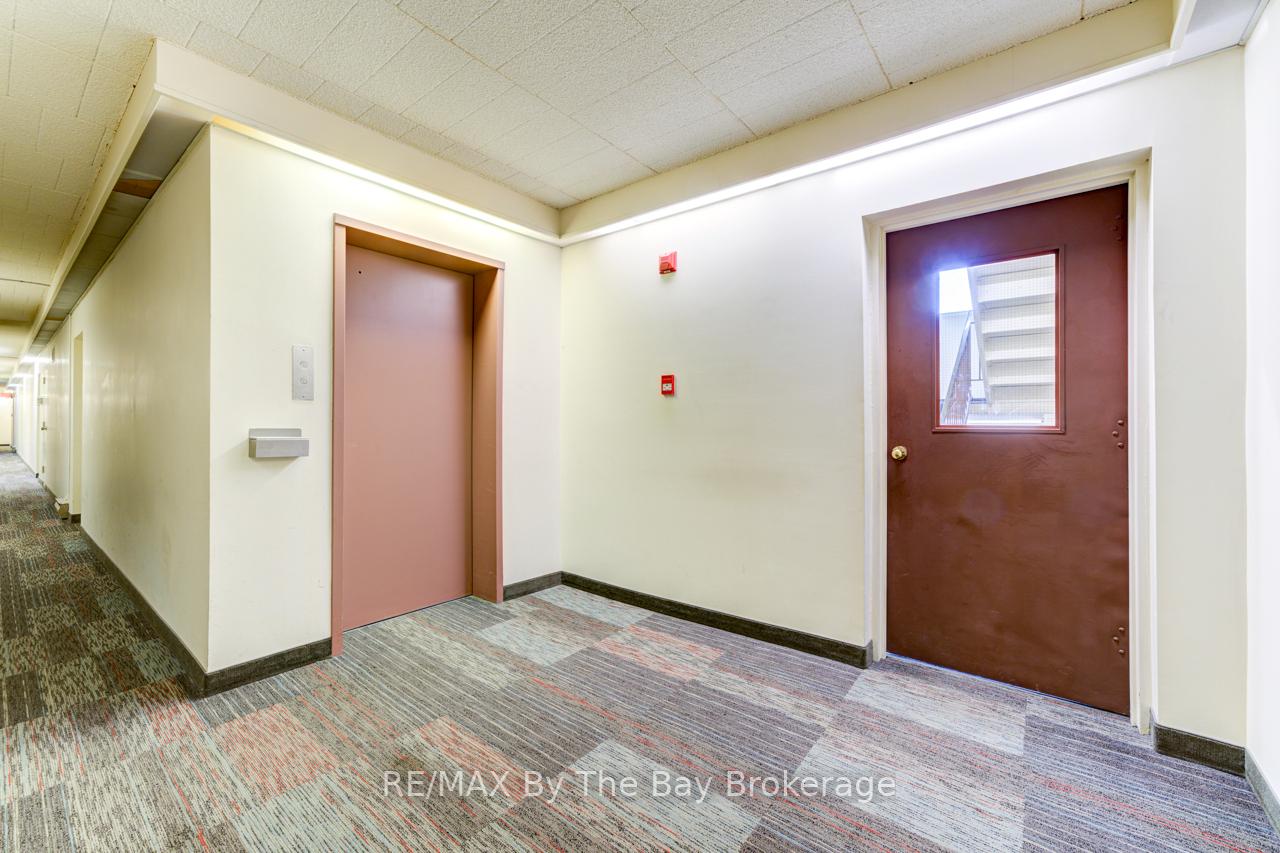 Photo 5 of Unit 309, 184 Eighth Street W, Collingwood — HOMEH