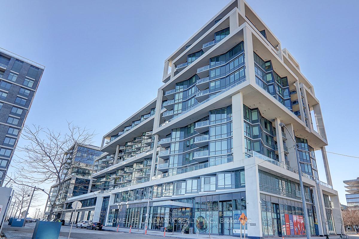 Front of Unit 341, 15 Merchants' Wharf
