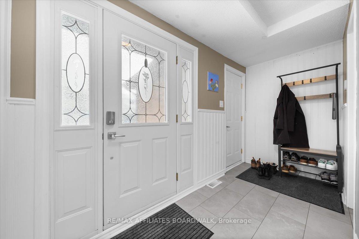 Photo 2 of 6391 Nuggett Drive E, Ottawa, Chateauneuf — HOMEH
