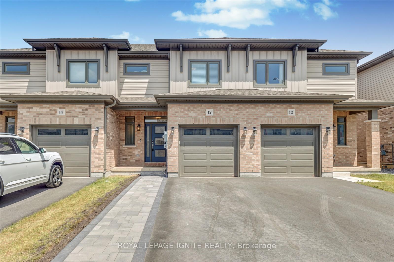 Front of 12 Otonabee Street