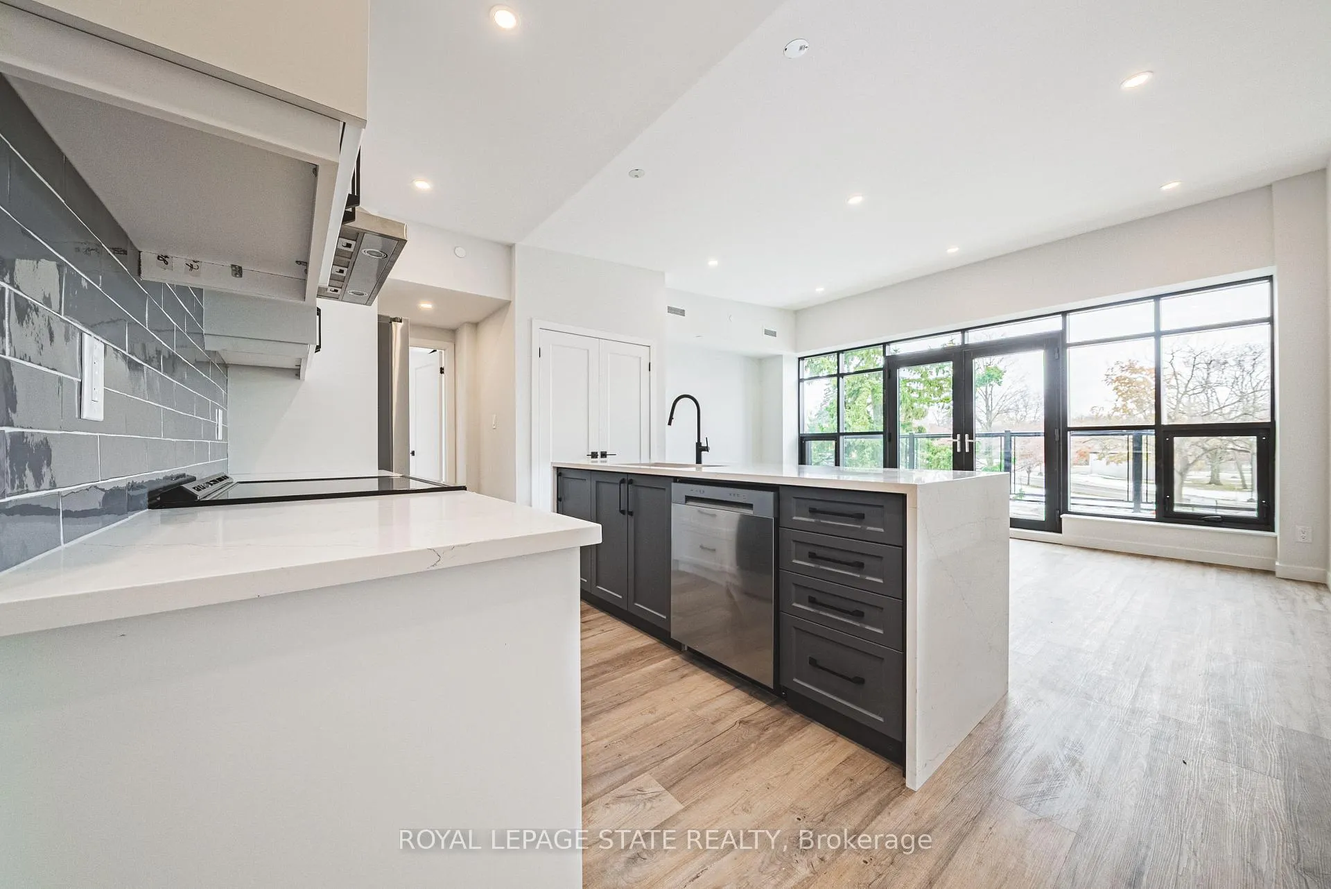 Photo 12 of 555 Sanitorium Road, Hamilton, Mountview — HOMEH