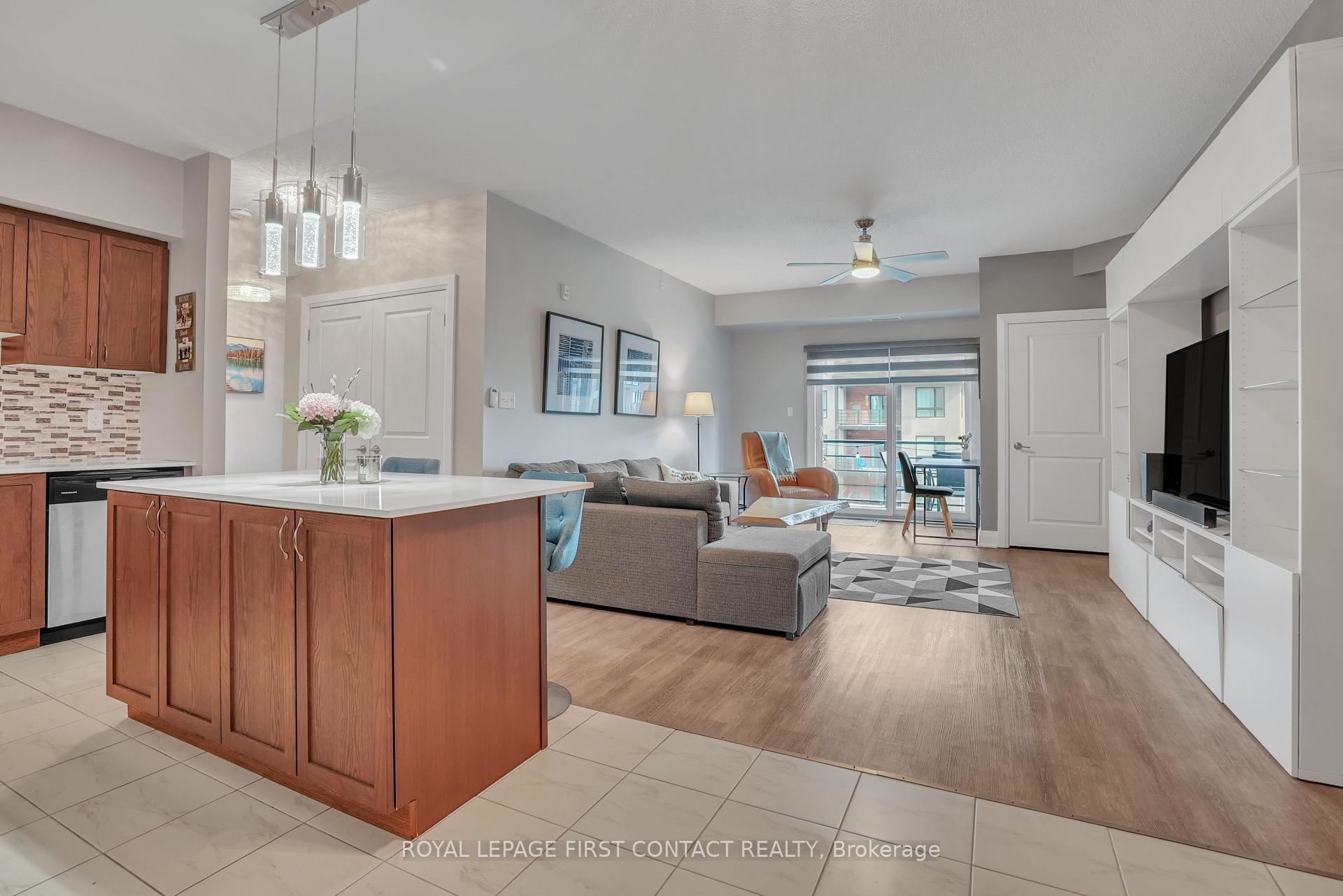 Photo 8 of Unit 305, 306 Essa Road, Barrie, Ardagh — HOMEH