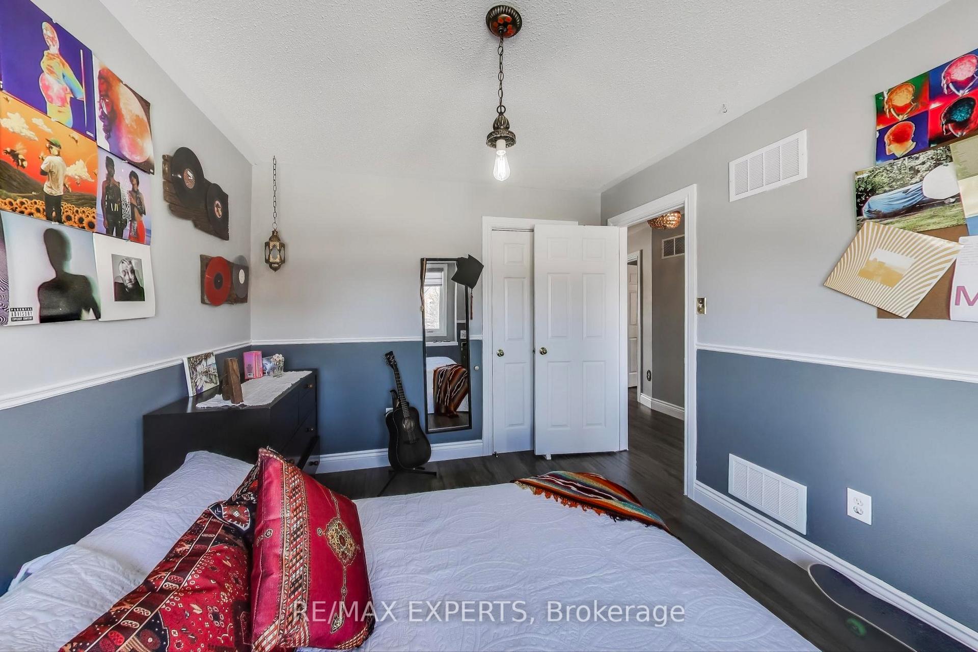 Photo 21 of 45 Wallwark Street, Aurora, Bayview Northeast — HOMEH