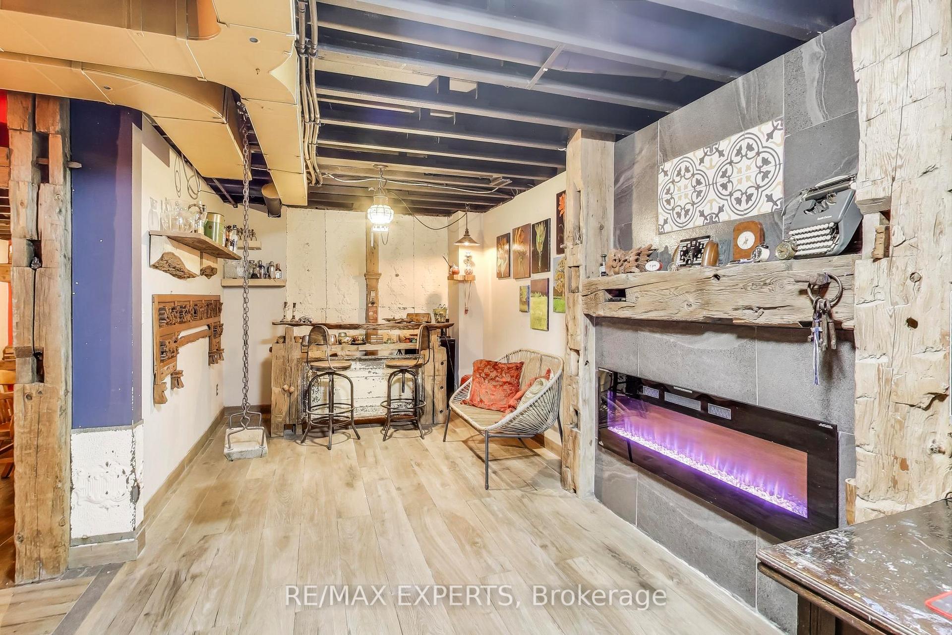 Photo 30 of 45 Wallwark Street, Aurora, Bayview Northeast — HOMEH