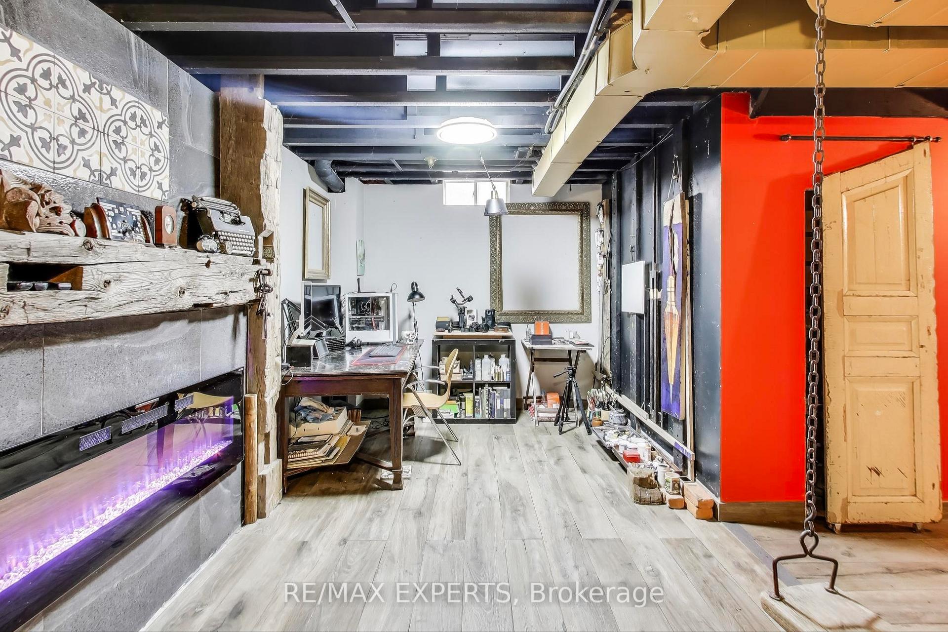 Photo 31 of 45 Wallwark Street, Aurora, Bayview Northeast — HOMEH
