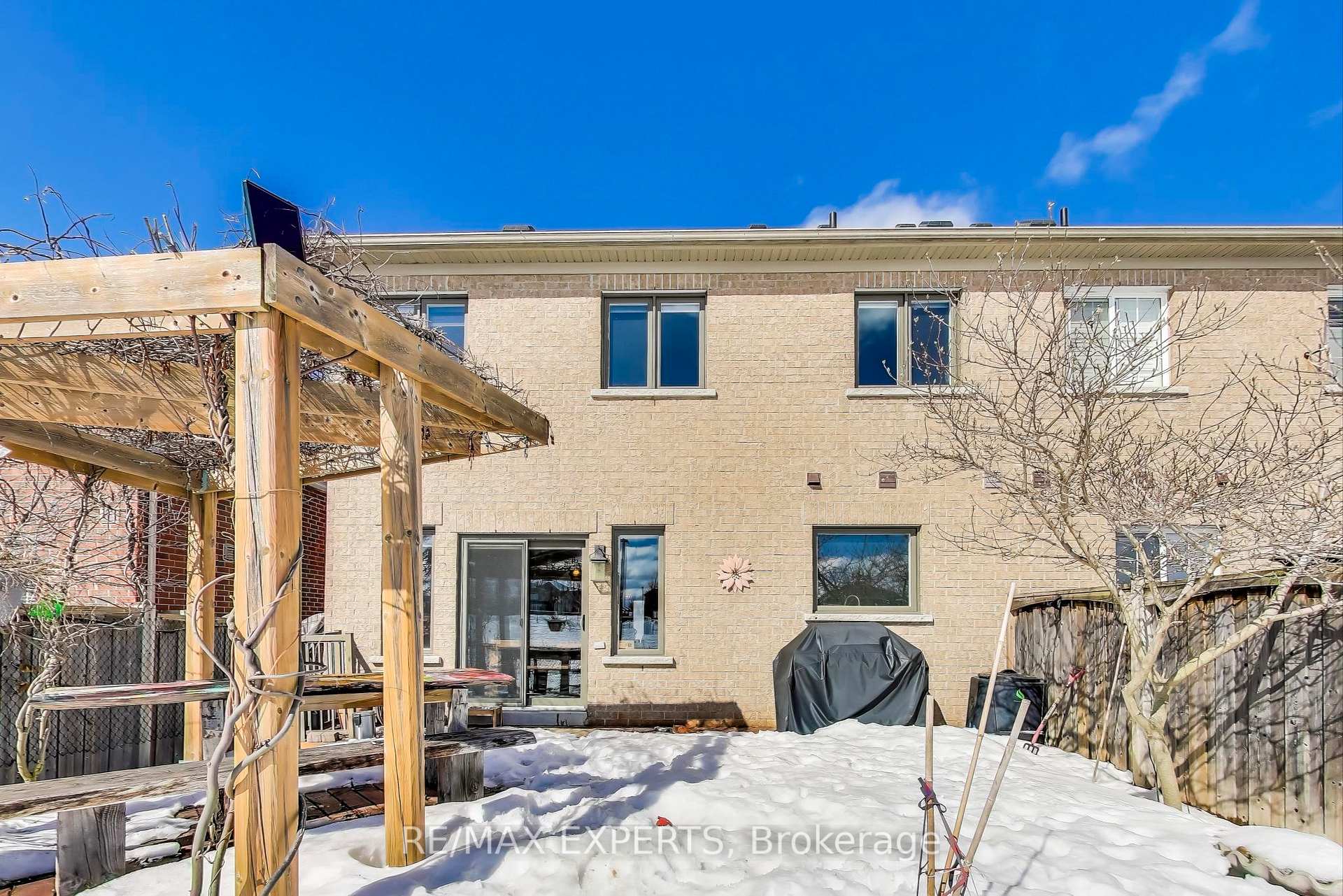 Photo 33 of 45 Wallwark Street, Aurora, Bayview Northeast — HOMEH
