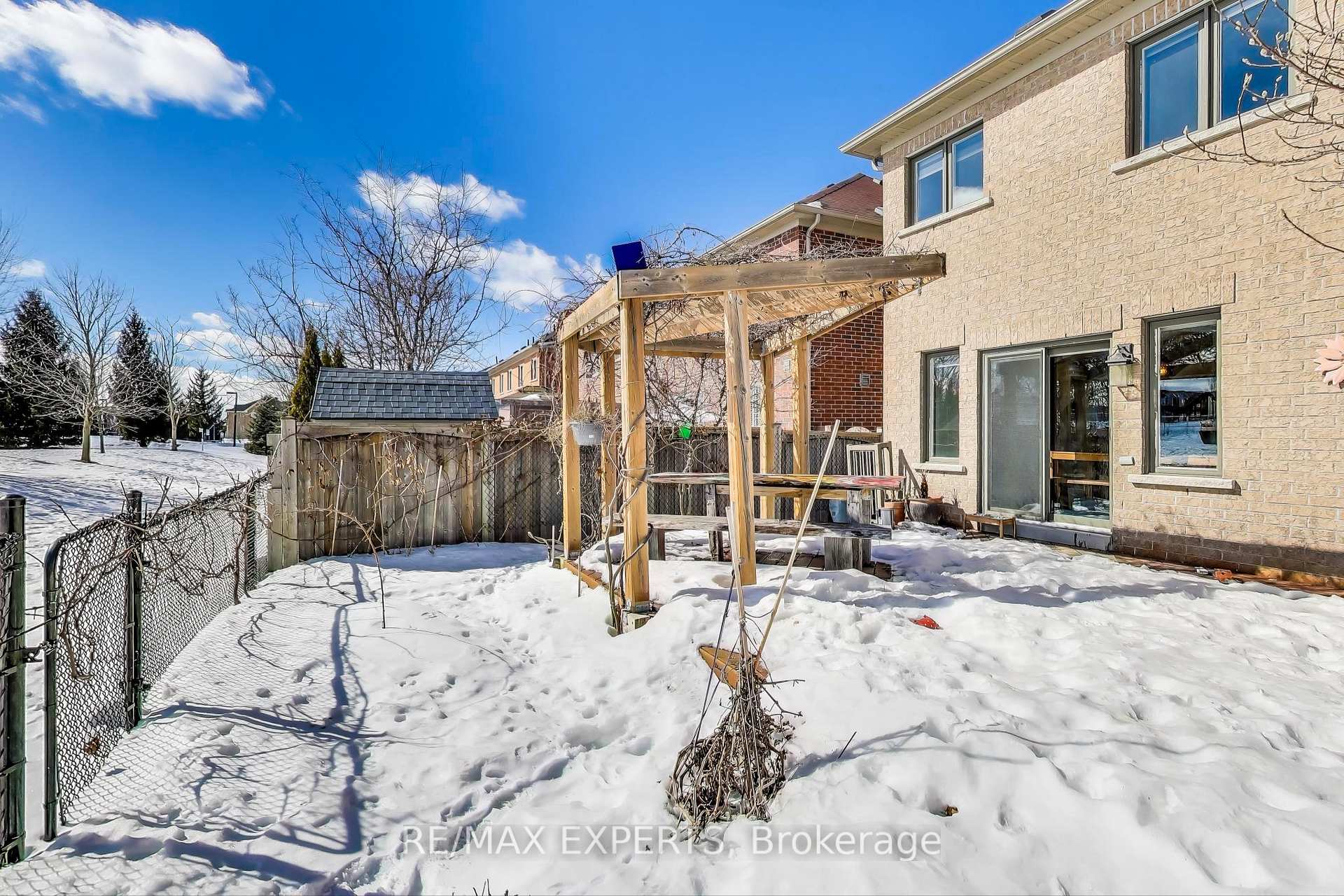 Photo 35 of 45 Wallwark Street, Aurora, Bayview Northeast — HOMEH