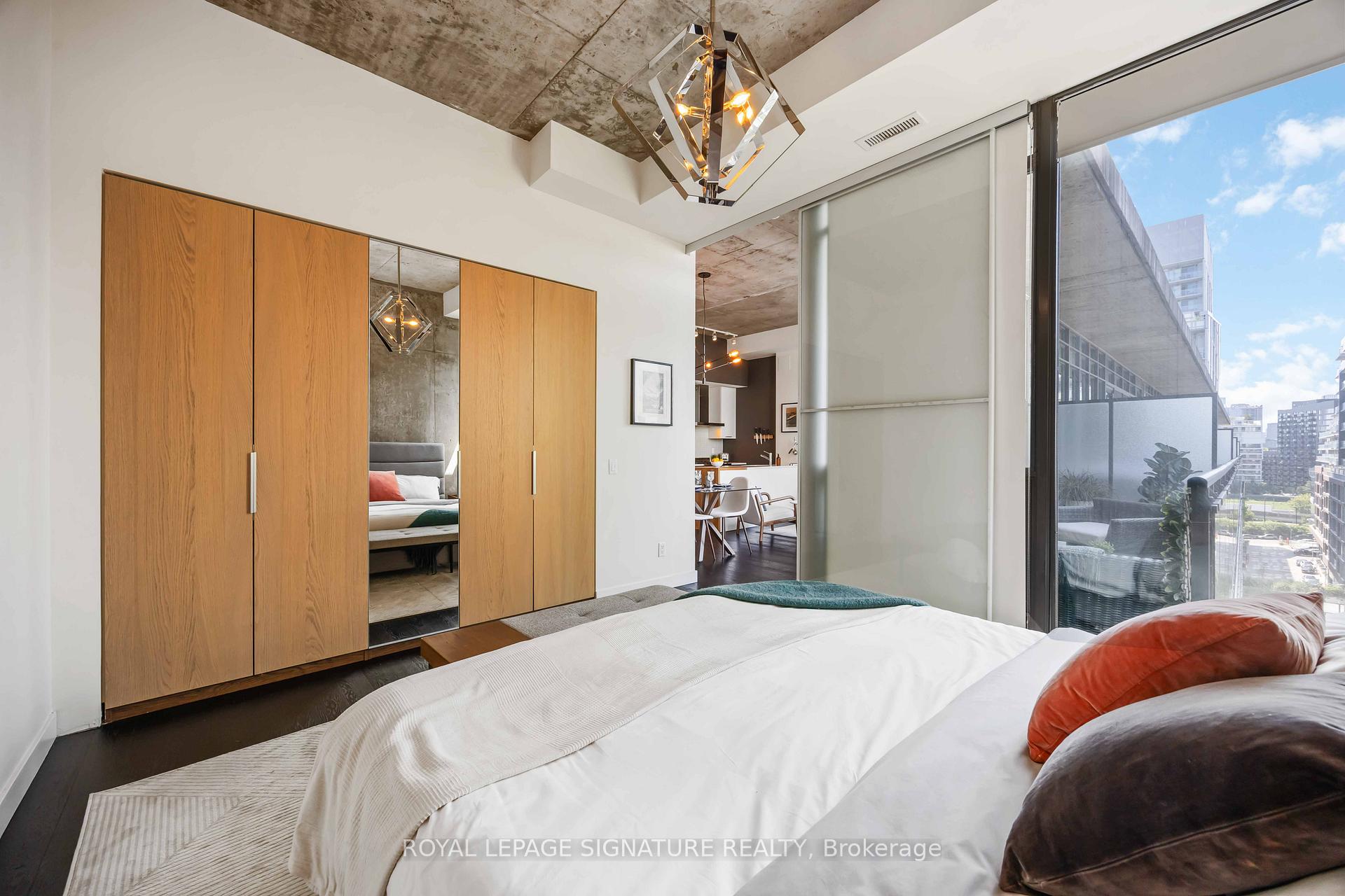 Photo 14 of Unit PH-913, 90 Broadview Avenue, Toronto, South Riverdale — HOMEH