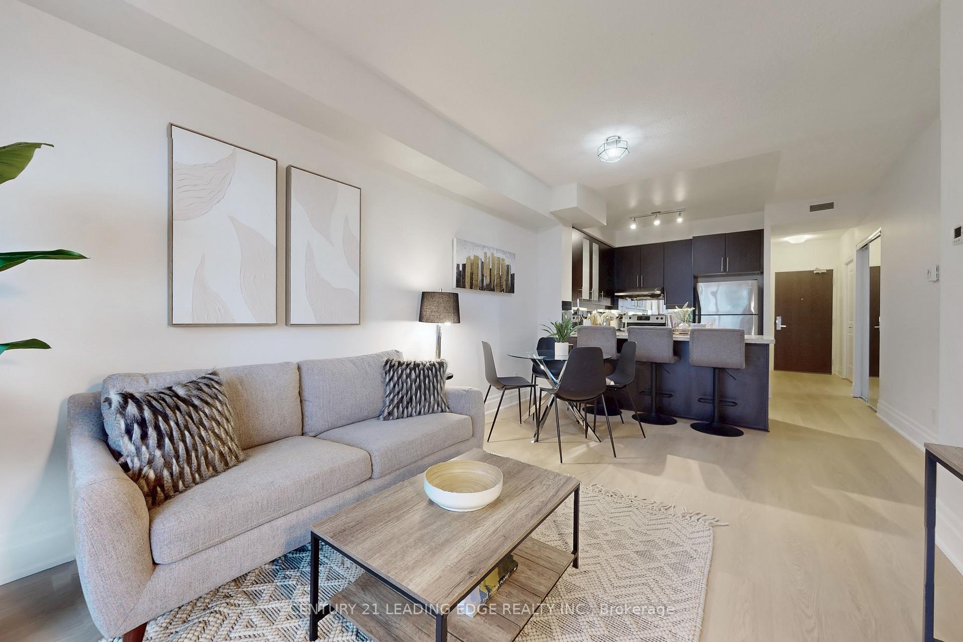 Photo 4 of Unit 206, 1 Upper Duke Crescent, Markham, Unionville — HOMEH