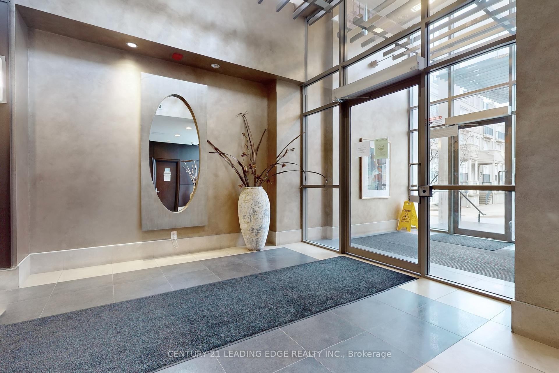 Photo 26 of Unit 206, 1 Upper Duke Crescent, Markham, Unionville — HOMEH