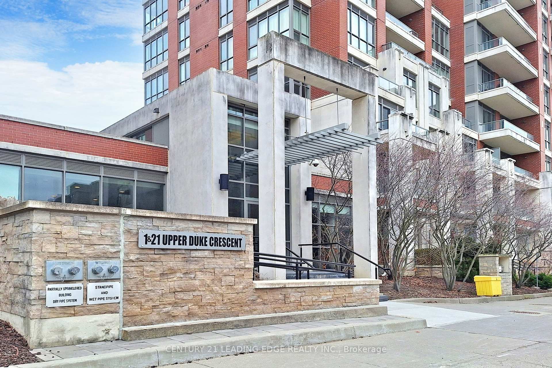Photo 27 of Unit 206, 1 Upper Duke Crescent, Markham, Unionville — HOMEH