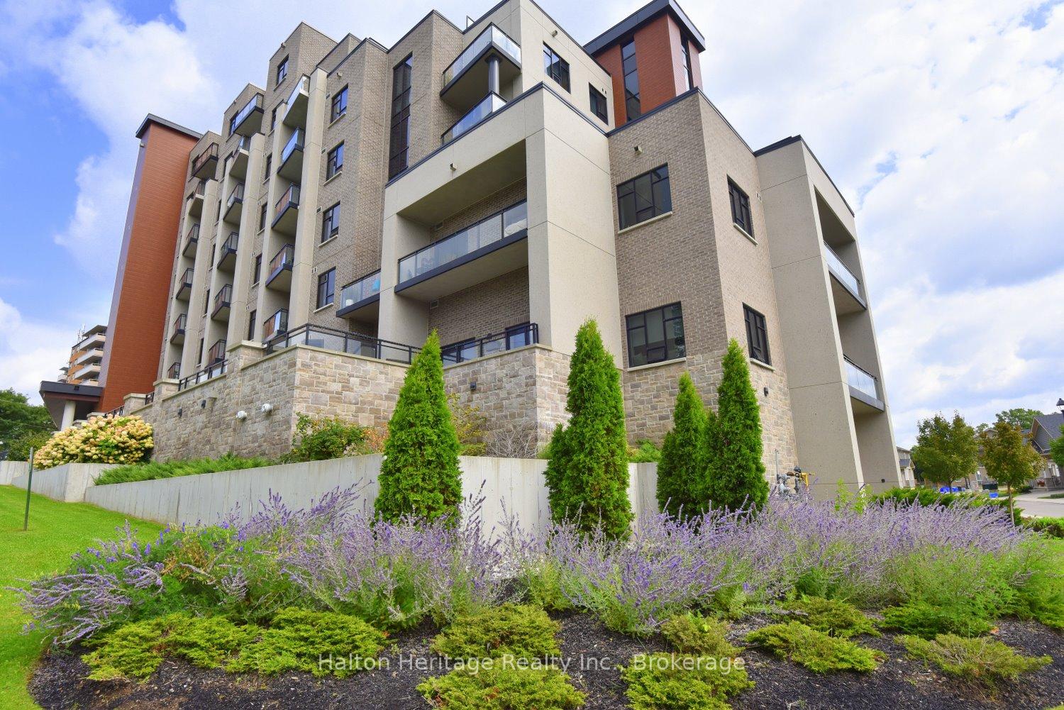 Photo 4 of Unit 510, 30 Hamilton Street S, Hamilton, Waterdown — HOMEH