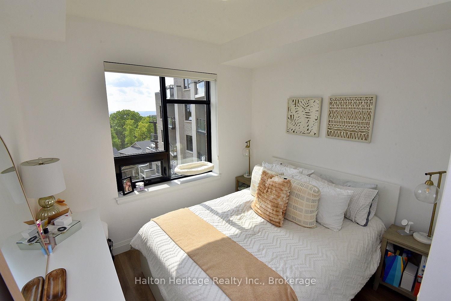 Photo 26 of Unit 510, 30 Hamilton Street S, Hamilton, Waterdown — HOMEH