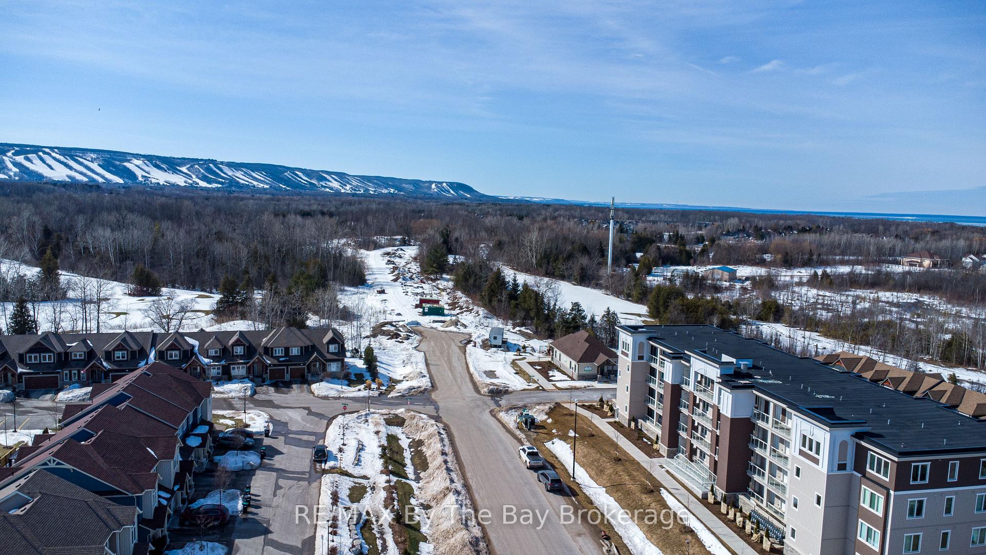 Front of Unit 205, 17 Spooner Crescent