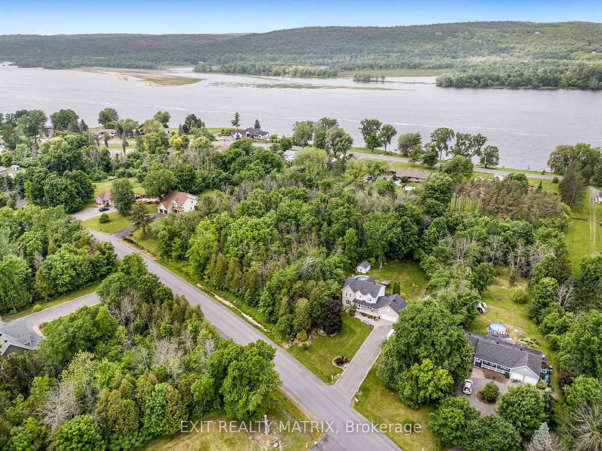 Photo 2 of 30 Davidson Street, Champlain, Champlain Twp — HOMEH