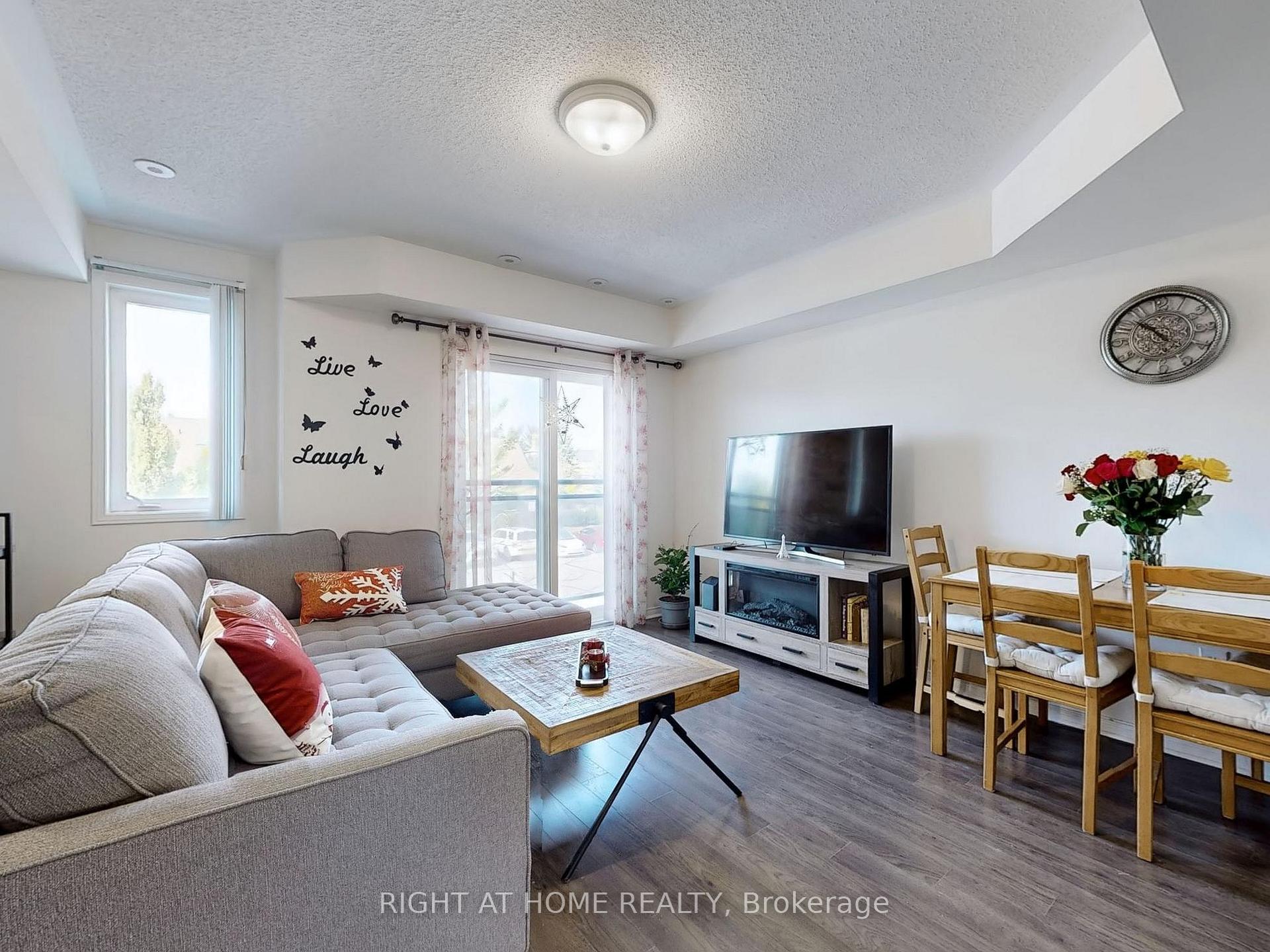 Photo 4 of Unit 15, 160 Chancery Road, Markham, Greensborough — HOMEH