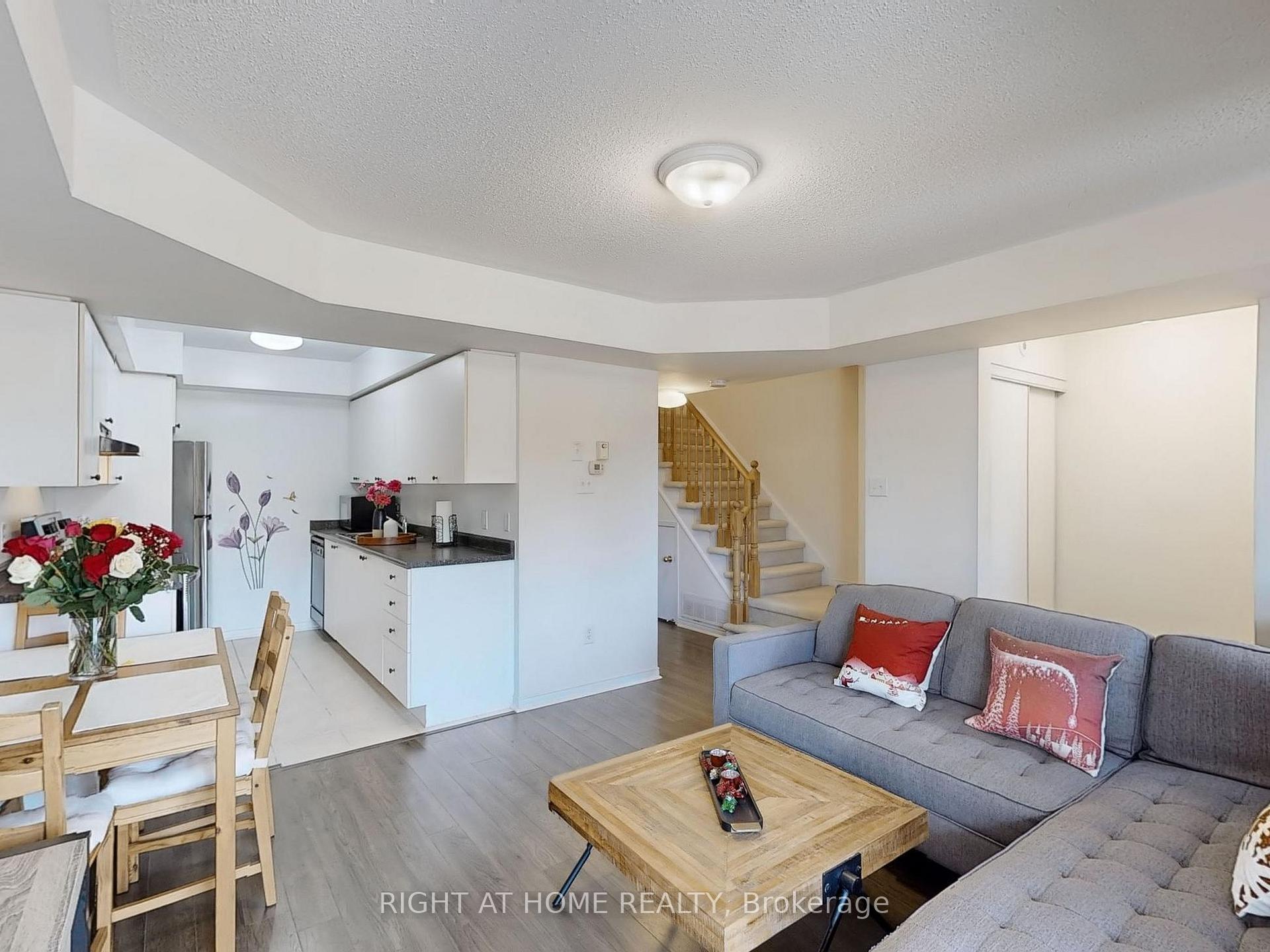 Photo 6 of Unit 15, 160 Chancery Road, Markham, Greensborough — HOMEH