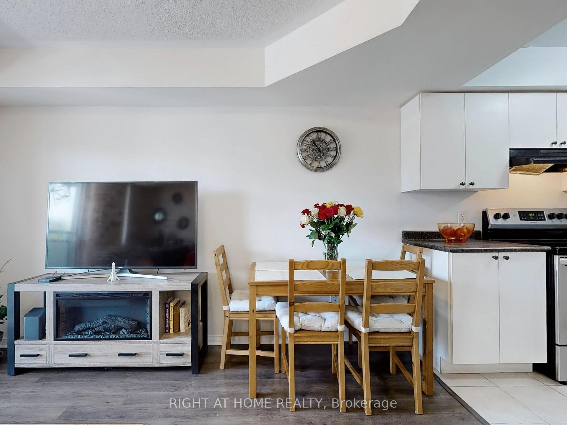 Photo 8 of Unit 15, 160 Chancery Road, Markham, Greensborough — HOMEH