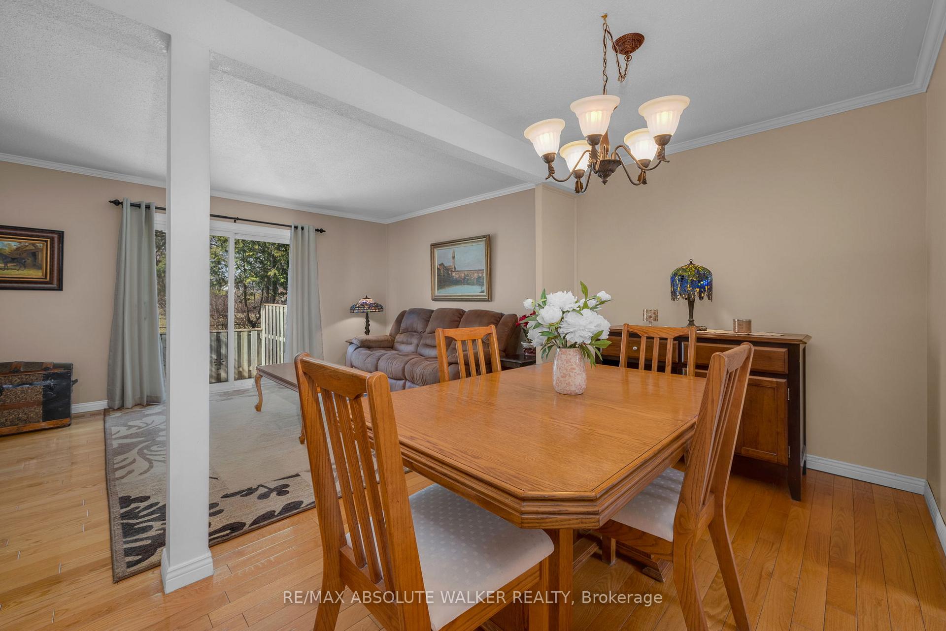 Photo 13 of 6175 Brookside Lane, Ottawa, Convent Glen South — HOMEH