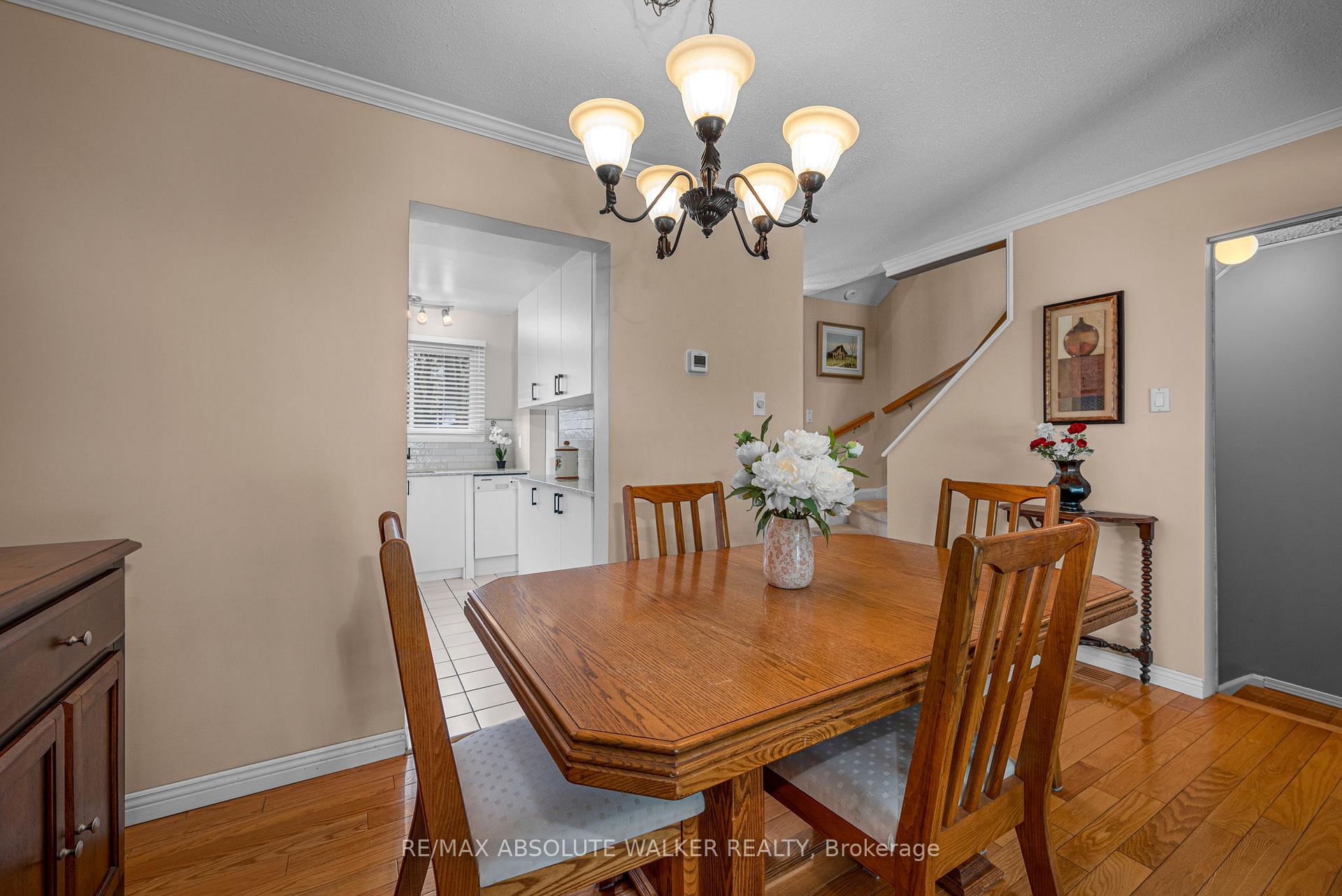 Photo 14 of 6175 Brookside Lane, Ottawa, Convent Glen South — HOMEH