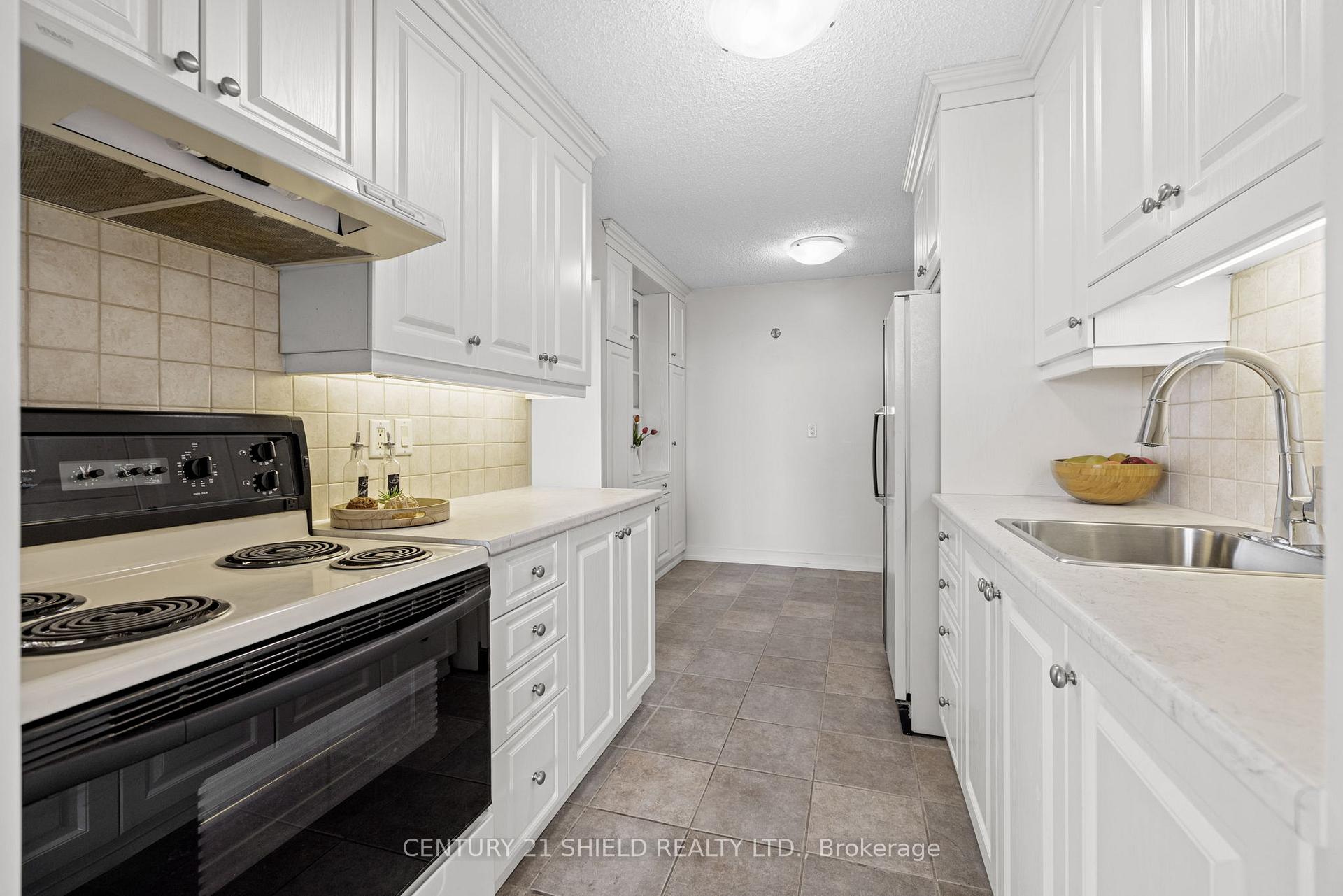 Photo 12 of Unit 2102, 505 St Laurent Boulevard, Ottawa, Viscount Alexander Park — HOMEH