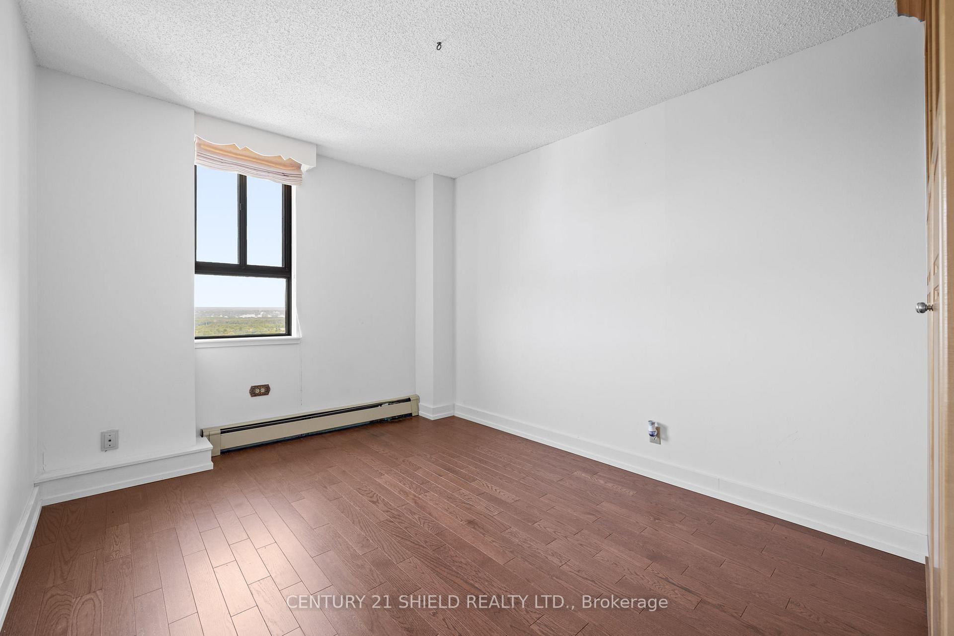 Photo 16 of Unit 2102, 505 St Laurent Boulevard, Ottawa, Viscount Alexander Park — HOMEH