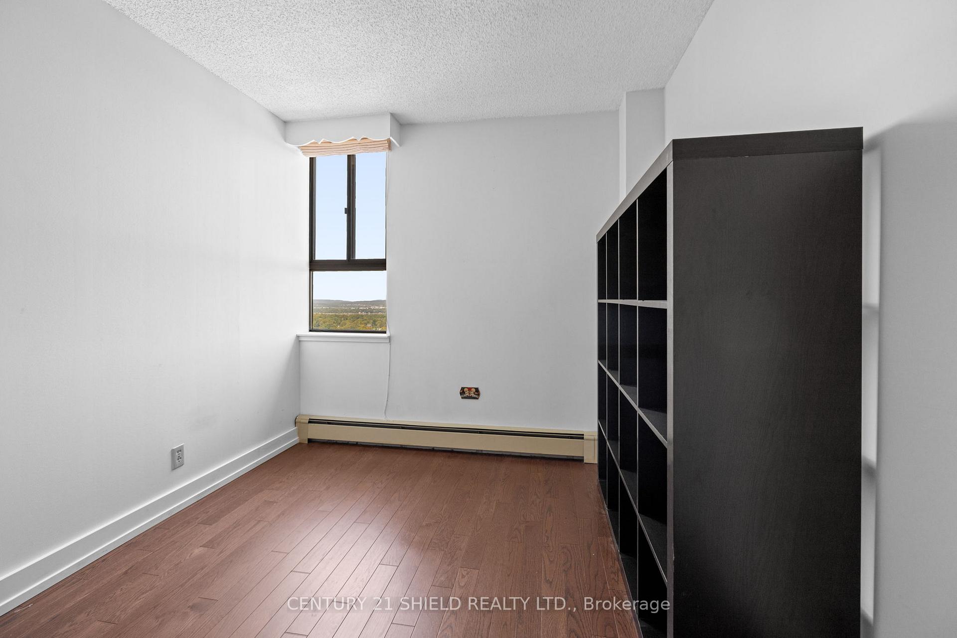 Photo 18 of Unit 2102, 505 St Laurent Boulevard, Ottawa, Viscount Alexander Park — HOMEH
