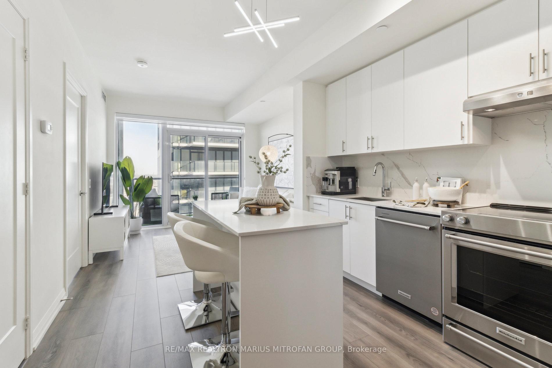 Photo 9 of Unit 1925, 9000 Jane Street, Vaughan, Vellore Village — HOMEH