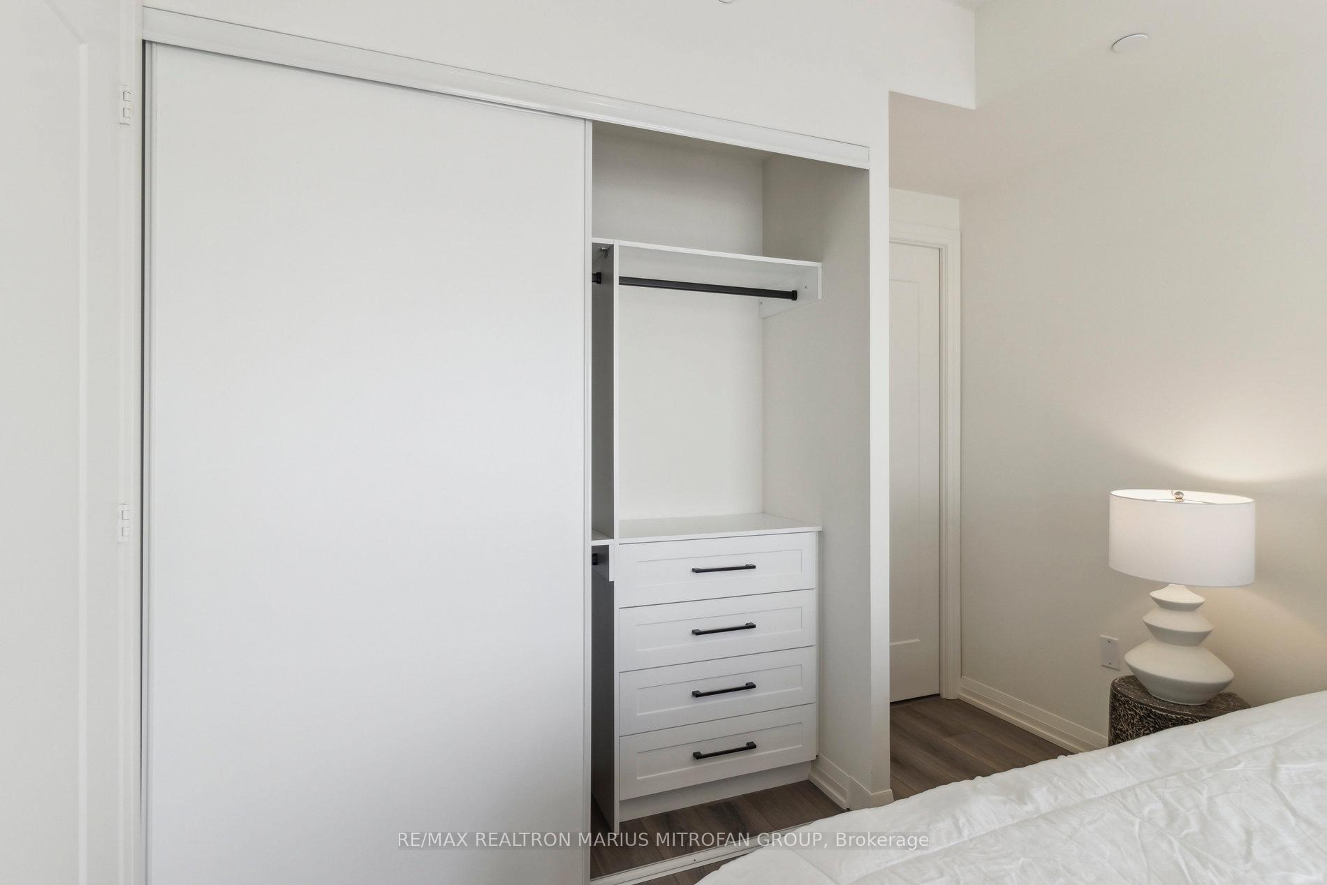 Photo 12 of Unit 1925, 9000 Jane Street, Vaughan, Vellore Village — HOMEH