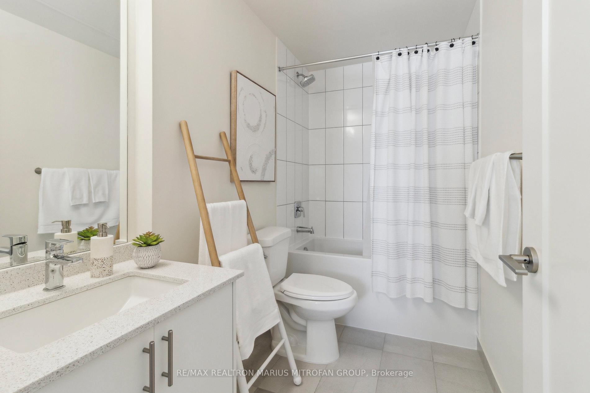 Photo 13 of Unit 1925, 9000 Jane Street, Vaughan, Vellore Village — HOMEH