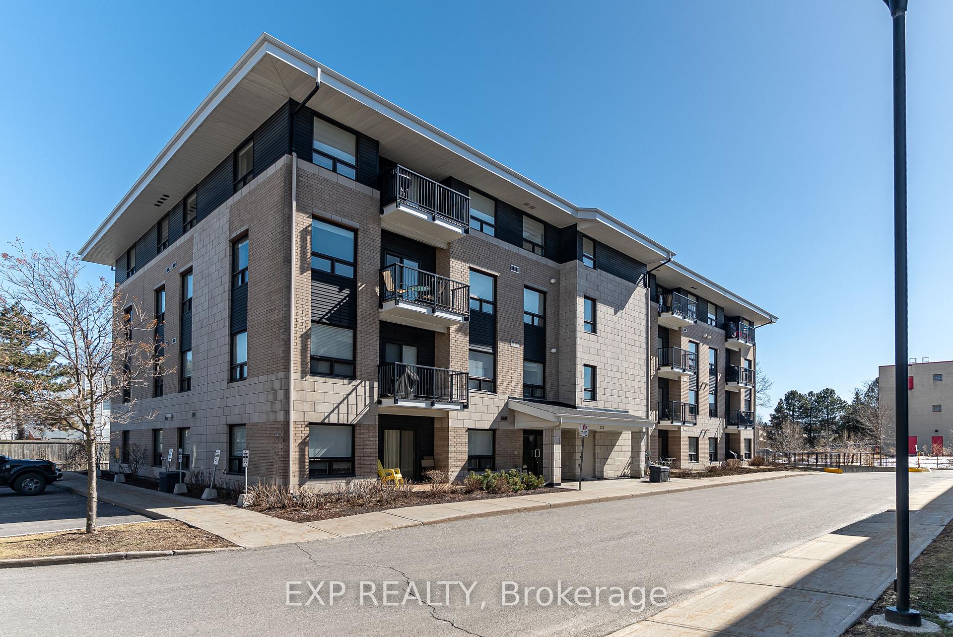 Photo 1 of Unit 304, 225 Winterfell, Ottawa, Hunt Club Park — HOMEH