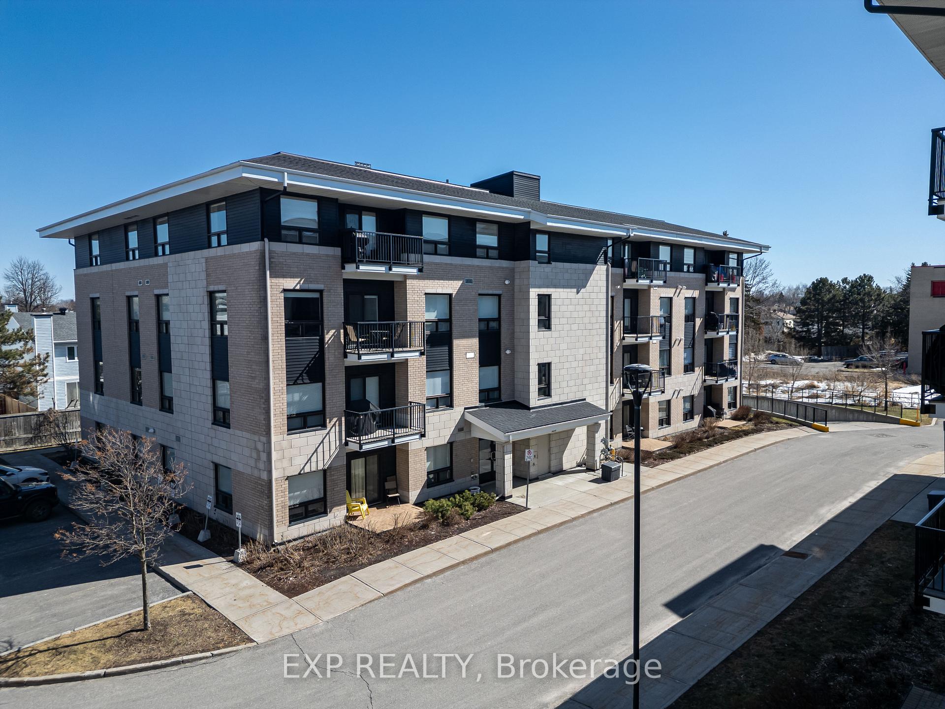 Photo 25 of Unit 304, 225 Winterfell, Ottawa, Hunt Club Park — HOMEH