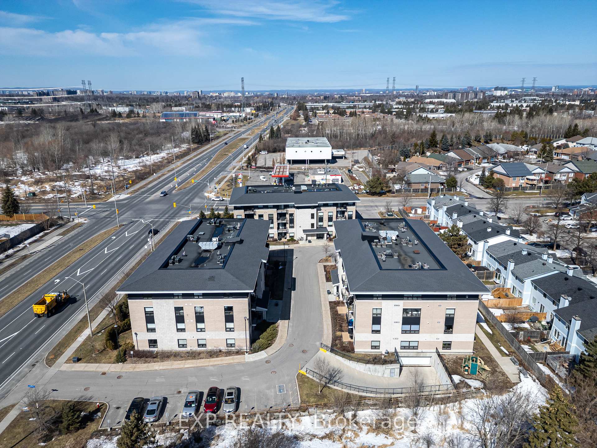 Photo 26 of Unit 304, 225 Winterfell, Ottawa, Hunt Club Park — HOMEH