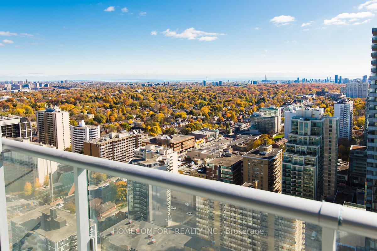 Photo 3 of Unit 3307, 195 Redpath Avenue, Toronto, Mount Pleasant West — HOMEH