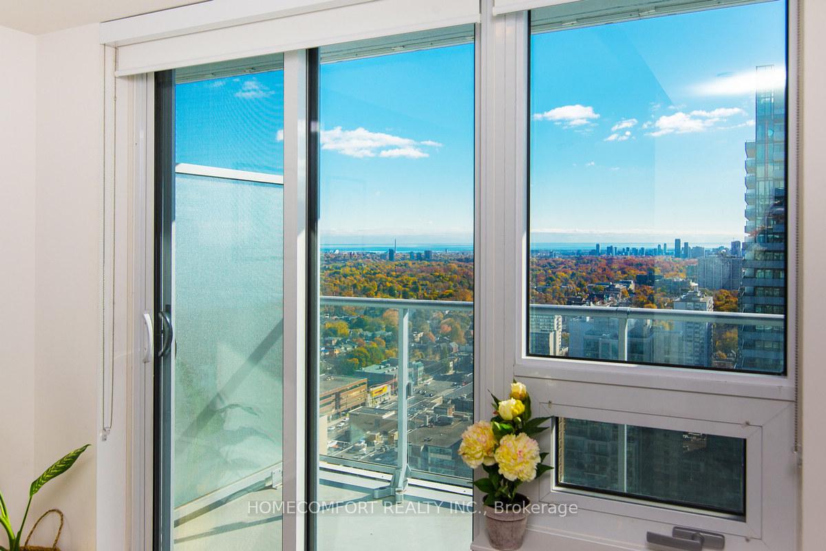 Photo 5 of Unit 3307, 195 Redpath Avenue, Toronto, Mount Pleasant West — HOMEH