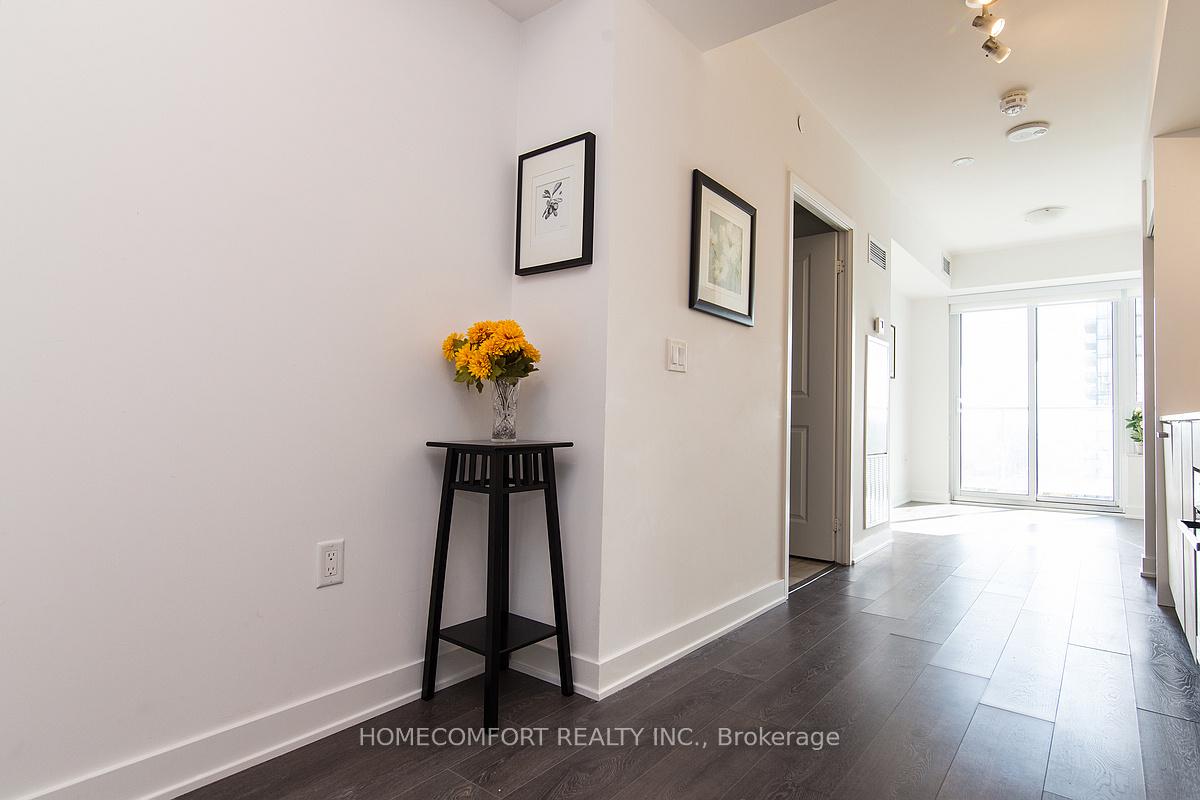 Photo 2 of Unit 3307, 195 Redpath Avenue, Toronto, Mount Pleasant West — HOMEH