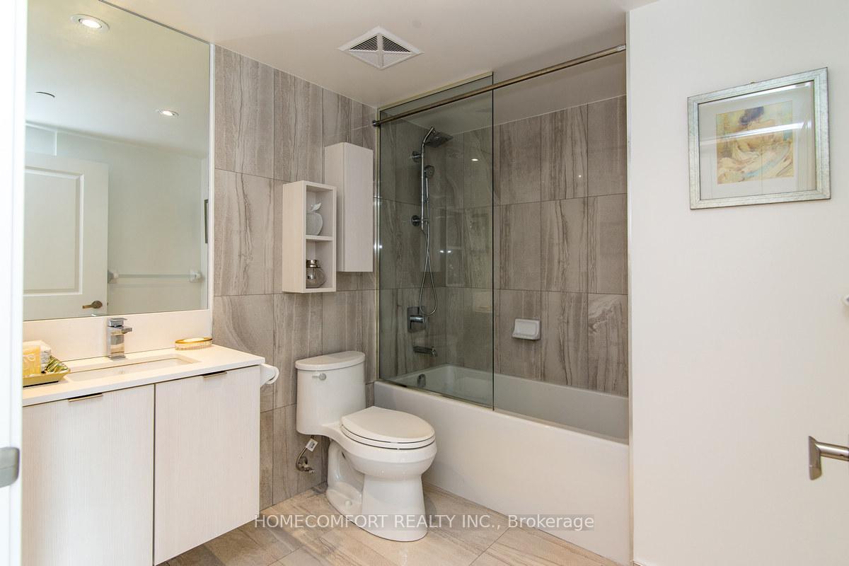 Photo 8 of Unit 3307, 195 Redpath Avenue, Toronto, Mount Pleasant West — HOMEH