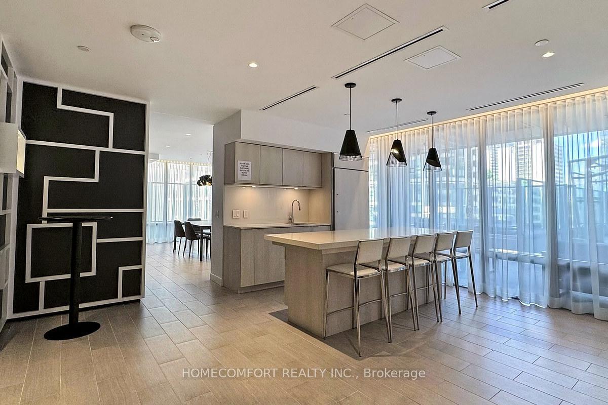 Photo 15 of Unit 3307, 195 Redpath Avenue, Toronto, Mount Pleasant West — HOMEH