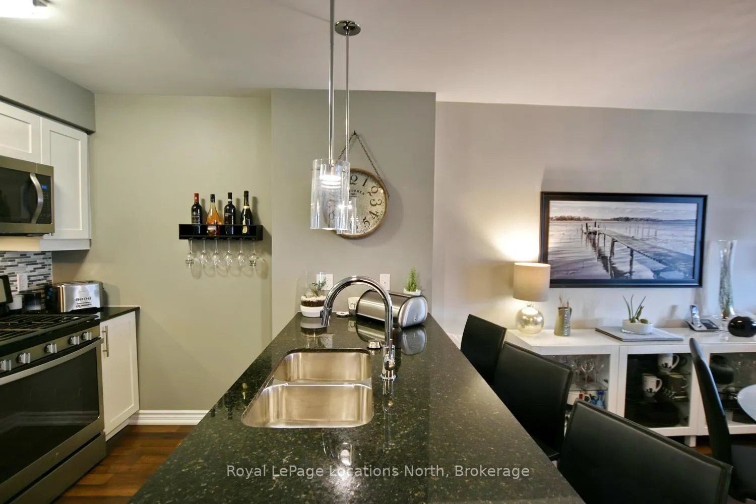 Photo 11 of Unit 307, 7 Anchorage Crescent, Collingwood — HOMEH