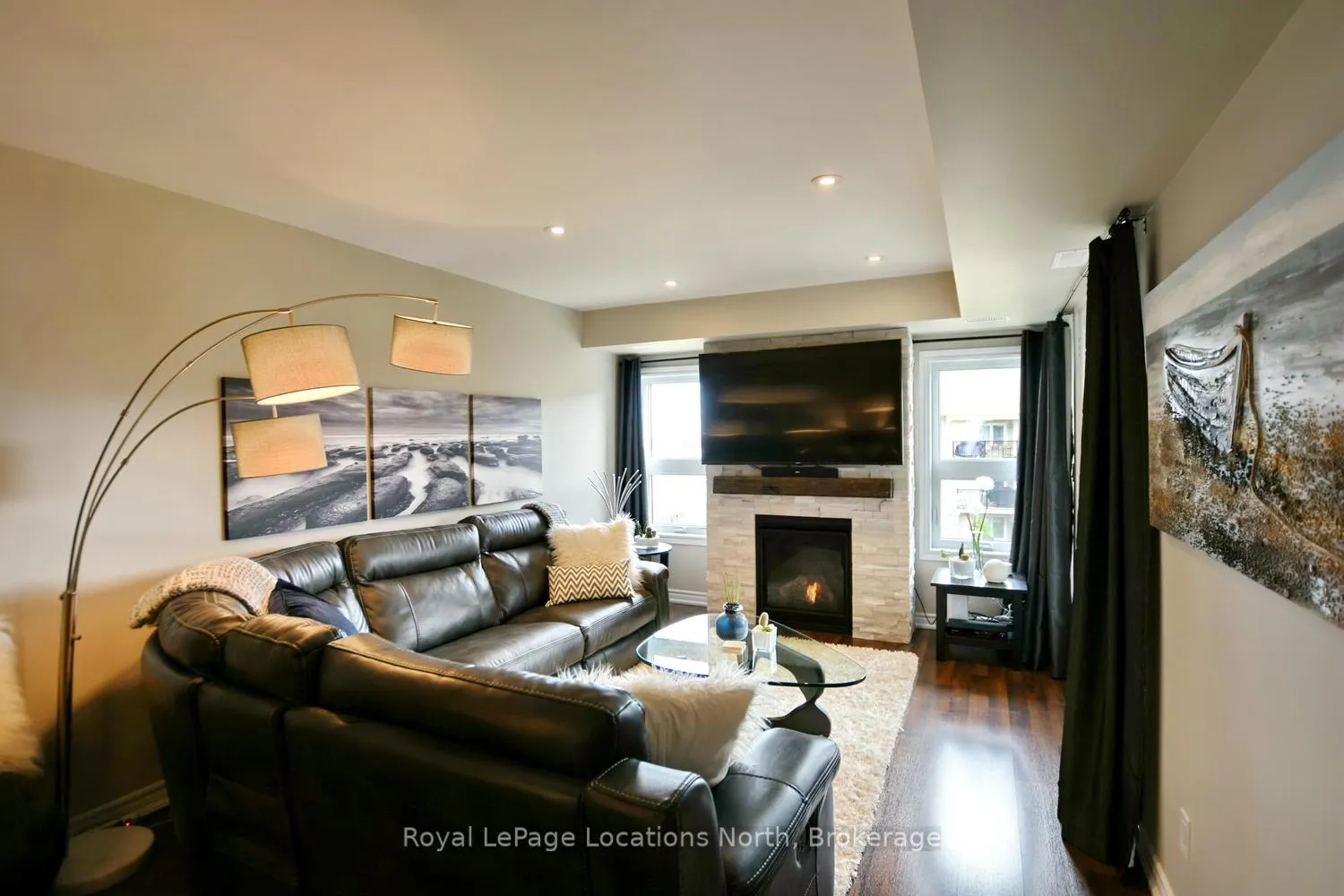 Photo 17 of Unit 307, 7 Anchorage Crescent, Collingwood — HOMEH