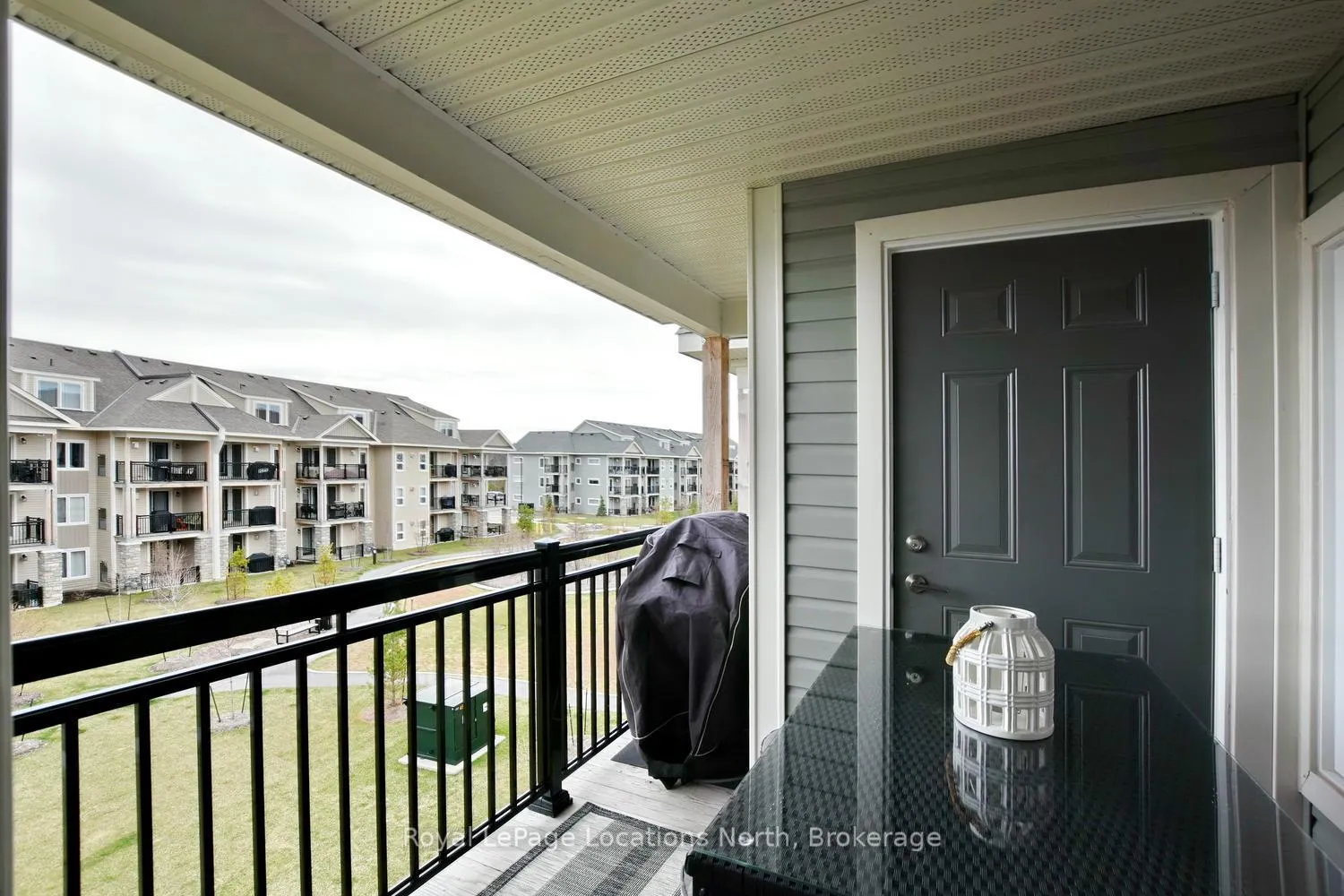 Photo 23 of Unit 307, 7 Anchorage Crescent, Collingwood — HOMEH